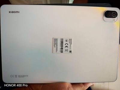 Mi pad 5 6/128 zur sostoyaniyada