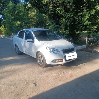 Нексиа 3 машынга сатылады 2020 жыл Автомат метан бар 4 балон таза