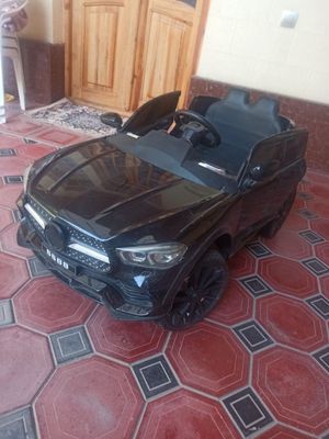 Moshina 300$ga ogamman