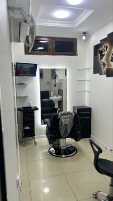 Barbershop Аренда вип комнаты для мужских парикмахеров