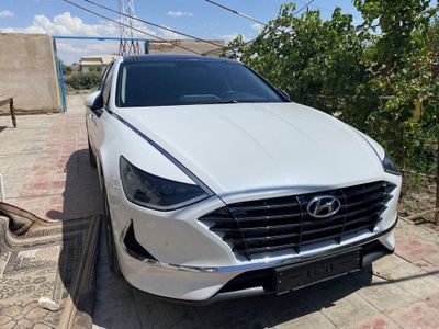 Хюндай соната 2022