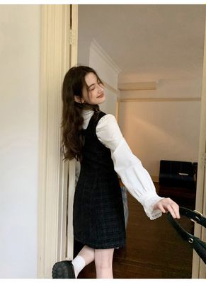 Платье твидовое