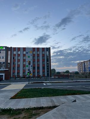 Uy Sotiladi: 1-etaj keng va qulay kvartira — 22-maktab yonida