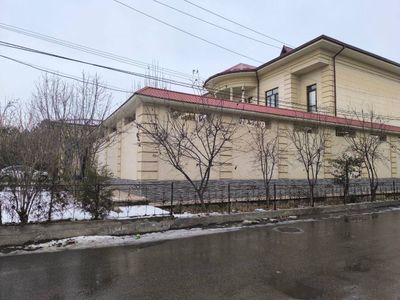 Очень срочно продаётся участок 6 соток 20*30 СамПи Юнусабад