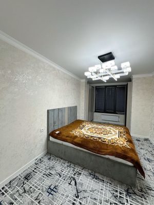 Darxon Metro bekati yonida ijara bor 2-3 daqiqa masofada