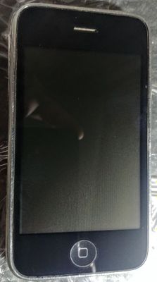 iPhone 3s на запчасти