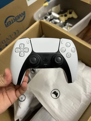 Ps 5 jostik ideal yengide Yapon