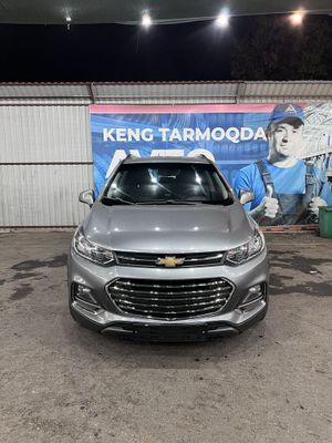 Chevrolet Tracer 1