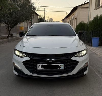 Malibu XL Full oq rang zamen qoraga