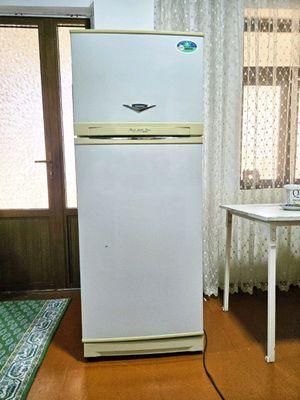 холодильник Daewoo рабочий