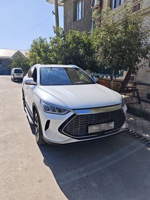 BYD Song Plus Hybrid AWD