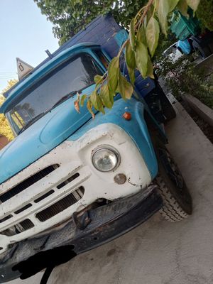 Zil Bartavoy sotiladi