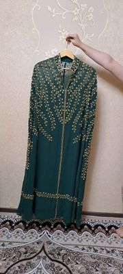 Shifokor abaya