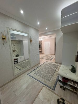 Продам свою 2-х комнатную квартиру в ЖК Баурам