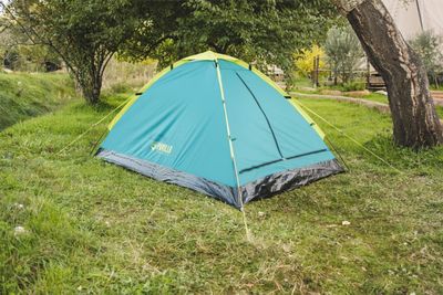 Палатка трехместная Bestway 68085, 210х210х130см