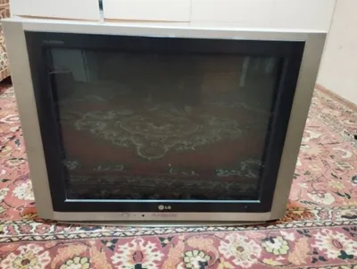 LG Телевизор сотилади 72