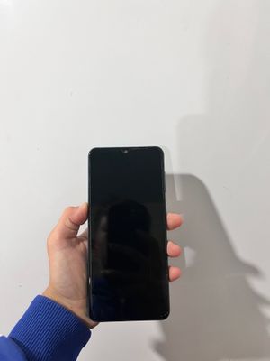 A 02      Xolati ideal    Narx 200 ming kelishmiz