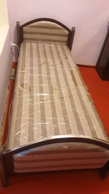 Продам односпальную кровать