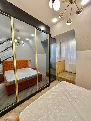 СРОЧНО Сдаётся кв ЖК Шохсарой 2-ком/4/9 ро-н Юнусабад-4 кв 521*