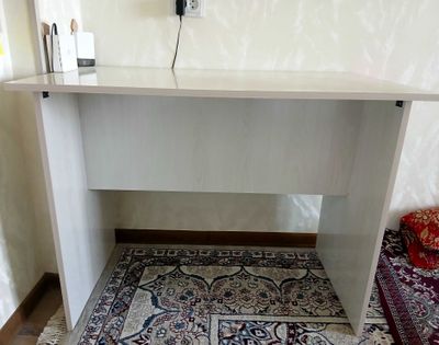 продается рабочий стол