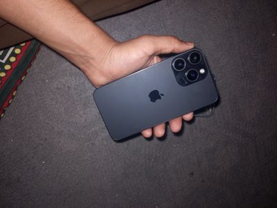 IPHONE 16 PRO XR