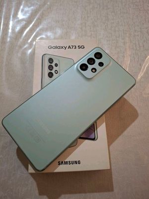 Samsung A73 5G kar dok bor