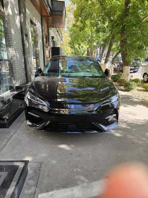 Продается BYD SONG L AWD 4,3 Full