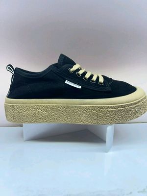 Lofer Koreyskiy  Unisex RAZMER 36.37.38.39.40