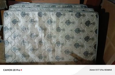 Срочно продается матрас полторашка