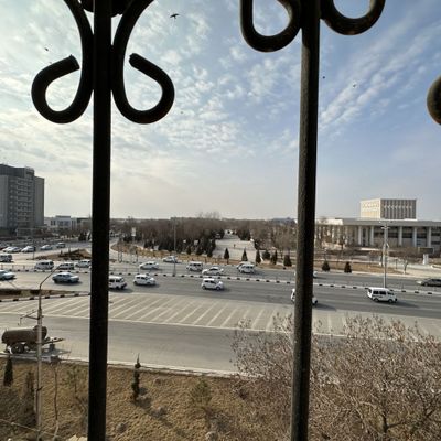 Центрда люкс квартира арендага бериледи хамме условийясы менен