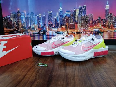 Женские кроссовки Nike originals