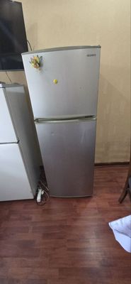 Продаётся холодильники