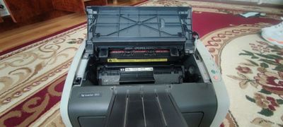 принтер hp LaserJet 1010