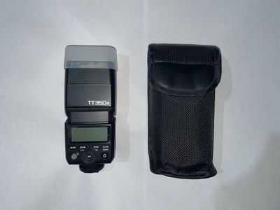 Вспышка Godox TT350