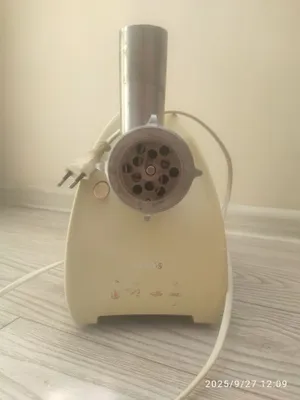 Продам электромясорубку Philips
