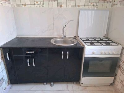 oshxona mebel va gaz pechi sotiladi