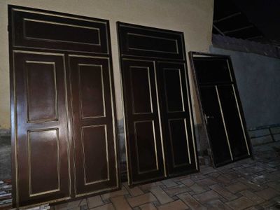 Коттеж дарвозаси сотилади, холати яхши