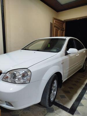 Lacetti sotiladi srochni