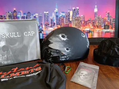 Мото шлем от бренда DAYTONA