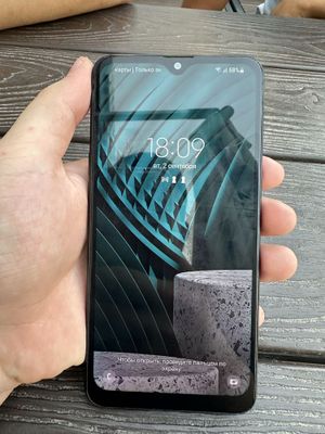 Samsung a10s holati yaxwi 32GB
