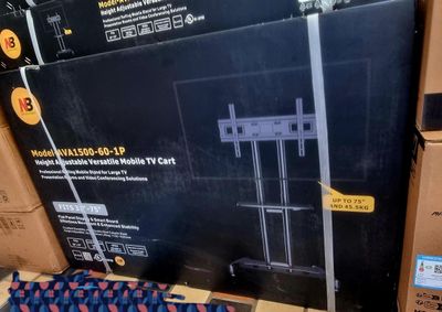 Напольное крепление для телевизора NB AVA1500