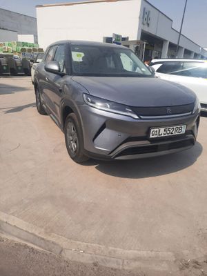 BYD Yuan Up 2025 bez probeg natariusga tayyor