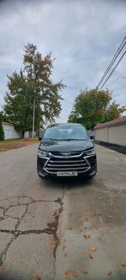 Микроавтобус JAC 10 кишилик транспорт хизмати