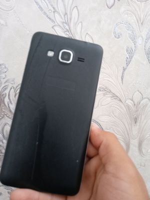 Samsung galaxy grand J5 ishlashi yaxshi