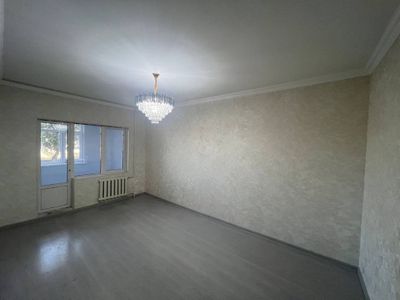 аренда 2комнатная квартира на 1ом этаже Юнусабад 10 кв