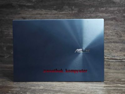 Мощный Asus Zenbook Duo