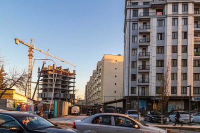 Профессионал курилиш бригадаси.