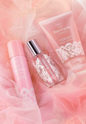 O‘qituvchilar bayramiga parfum naborlar