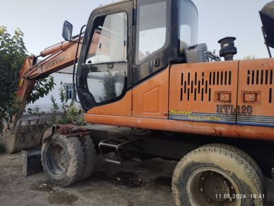 Ekskavator HUNTER HTL 120