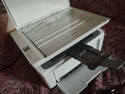 HP lazer jet 141 w